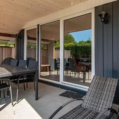 8 Person In Holiday home *
